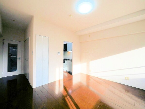 La Douceur榴ヶ岡の物件内観写真